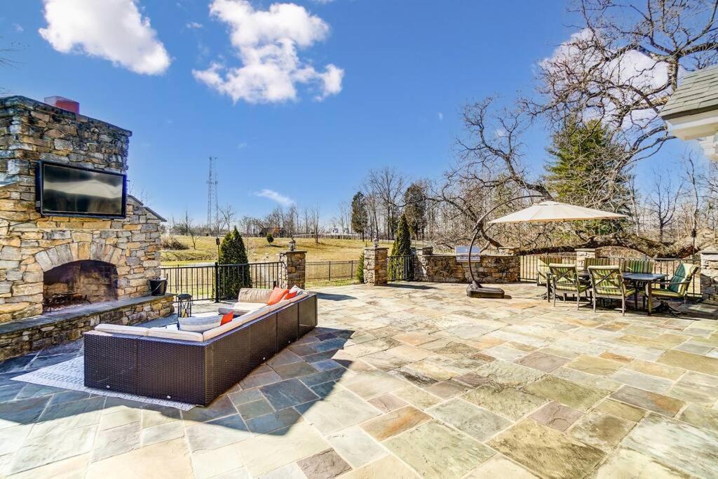 Beautiful Equestrian Estate Home W/ Hot Tub! Loveland Kültér fotó